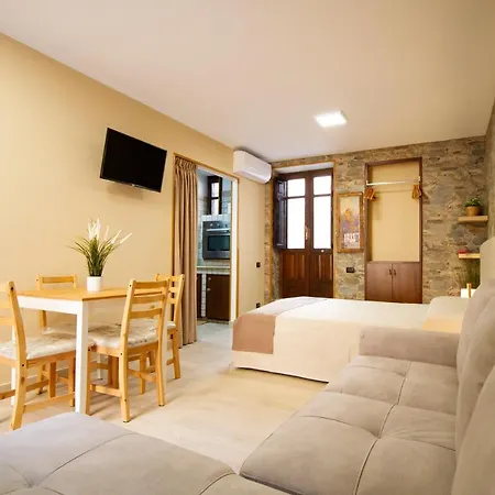 Iris Opera Ortigia Apartment *